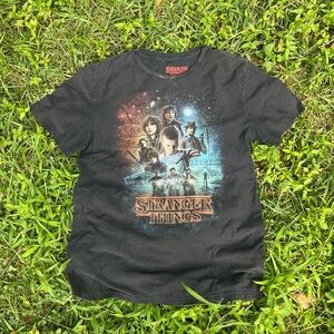 Stranger Things Netflix Black Graphic Tee Medium